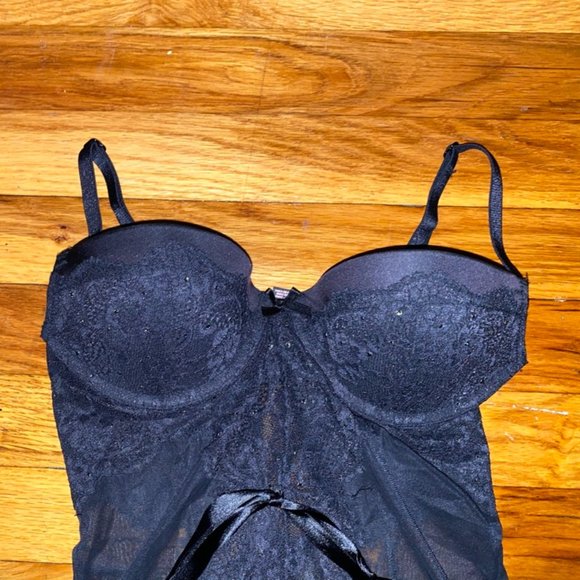 LAST CHANCE -SEXY!! Victoria Secret Black Lace Pushup Camisole 34B - Picture 2 of 7
